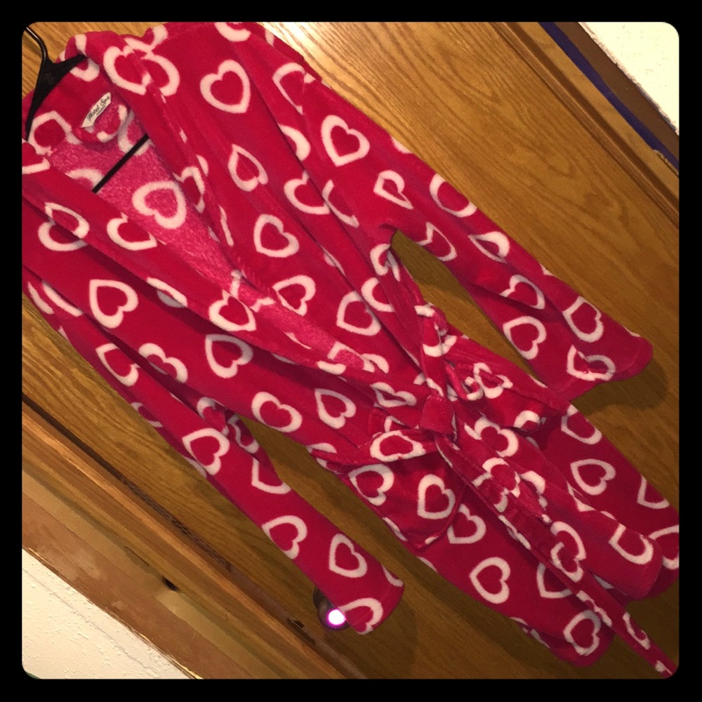 ❤️ Robe Pinkish/Reddish One Size Fits Most
